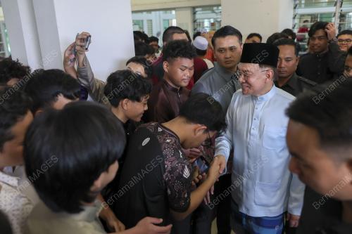 DATUK SERI ANWAR IBRAHIM