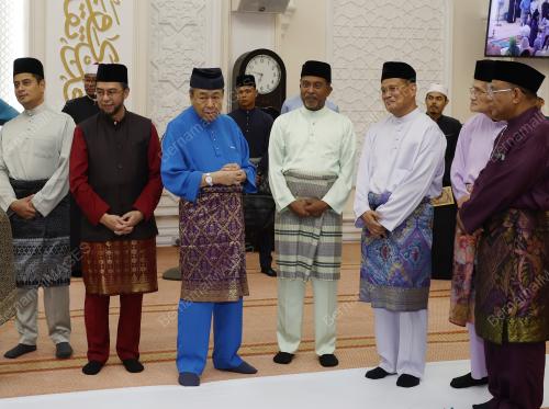 SULTAN SHARAFUDDIN IDRIS SHAH