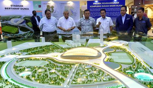 DATUK SERI AMIRUDIN SHARI