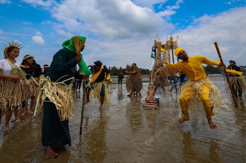 FESTIVAL HARI MOYANG PUJA PANTAI KAUM MAH MERI 