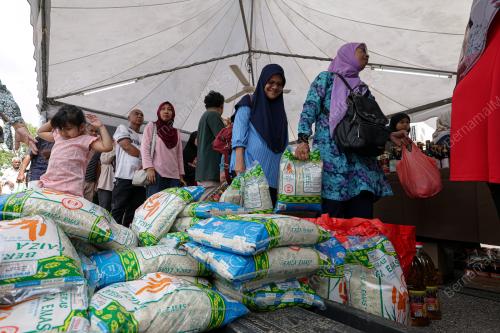 JUALAN MADANI RAYA SEMPENA AIDILFITRI