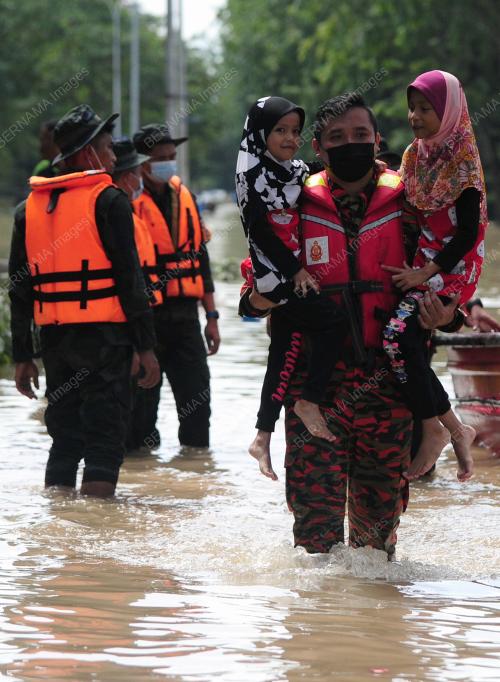 TINJAUAN MISI PENYELAMAT MANGSA BANJIR