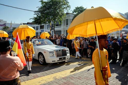TENGKU AMIR SHAH
