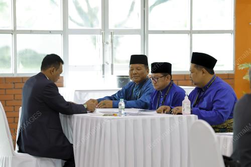 ANUAR BASIRAN