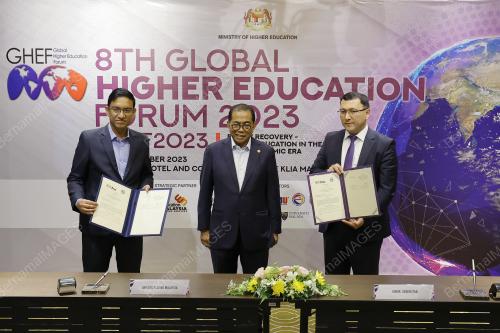 DATUK SERI MOHAMED KHALED NORDIN