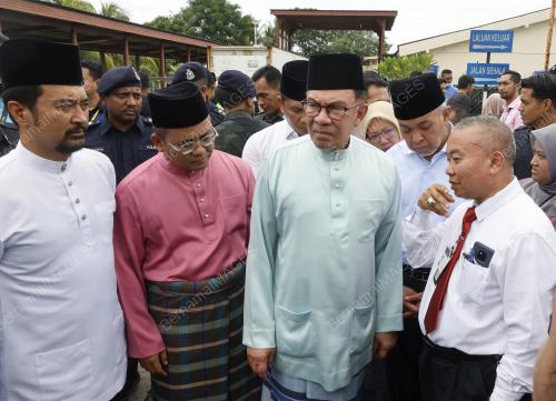 DATUK SERI ANWAR IBRAHIM