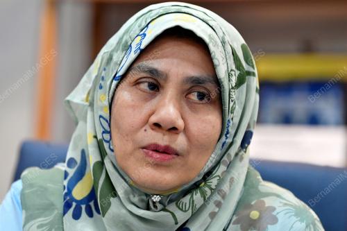 DR HASSUZANA KHALIL