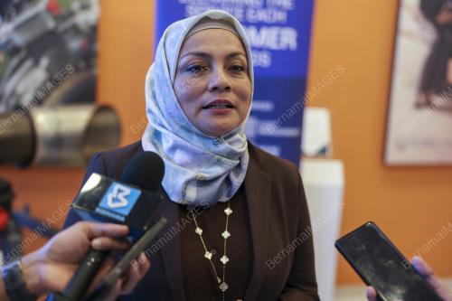 DATUK NONEE ASHIRIN DATUK RADZI