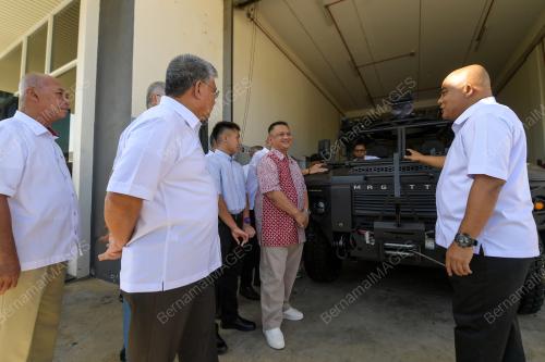 RAJA MUDA PERLIS TUANKU SYED FAIZUDDIN PUTRA JAMALULLAIL