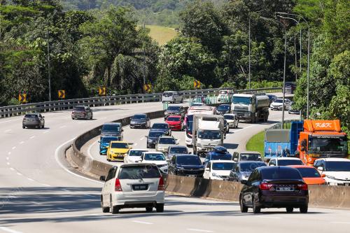 ALIRAN TRAFIK LEBUHRAYA KL-KARAK