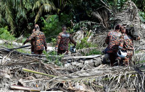 SIDANG MEDIA POLIS PESAWAT TERHEMPAS