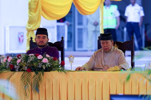 SULTAN SHARAFUDDIN IDRIS SHAH