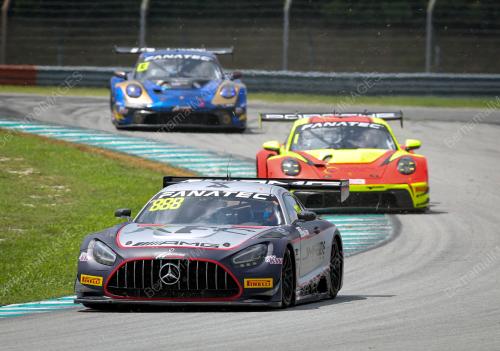 TRIPLE EIGHT JOHOR MOTORSPORTS RACINY (JMR)