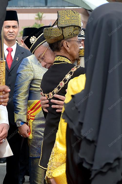 SG34_12122016_AGONG