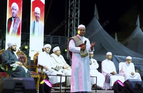 DATUK SERI AMIRUDIN SHARI
