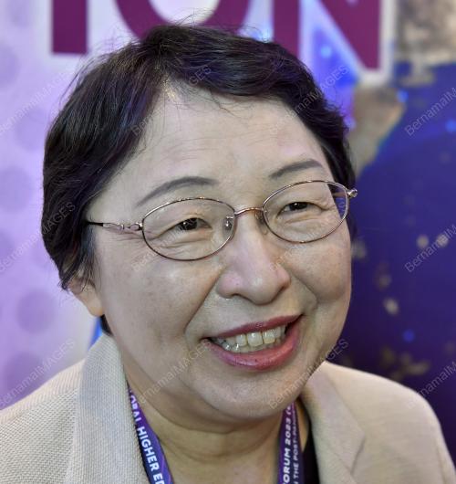 MIKI SUGIMURA