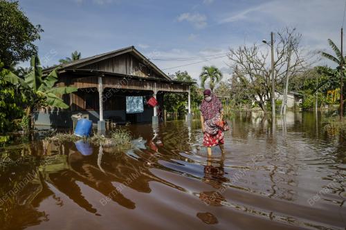 TINJAUAN BANJIR DI KAMPUNG JOHAN SETIA