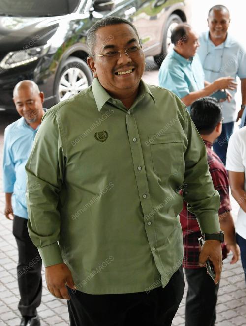 DATUK SERI SANUSI MD NOR