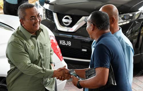 DATUK SERI SANUSI MD NOR