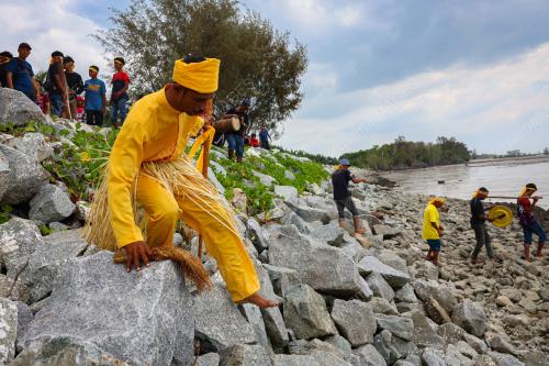 FESTIVAL HARI MOYANG PUJA PANTAI KAUM MAH MERI 