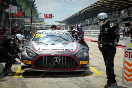 TRIPLE EIGHT JOHOR MOTORSPORTS RACINY (JMR)