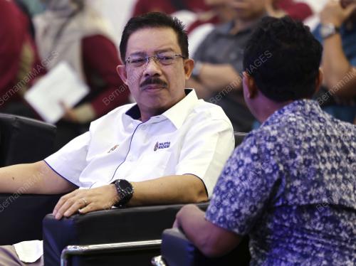 TAN SRI MOHD ZUKI ALI