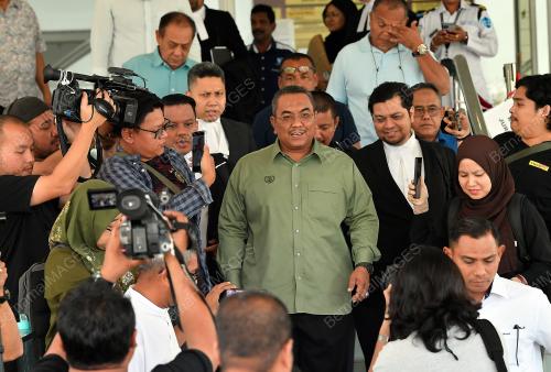 DATUK SERI SANUSI MD NOR