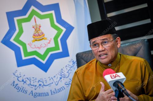 DATUK SALEHUDDIN SAIDIN