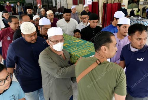 JENAZAH NAHAS PESAWAT ELMINA