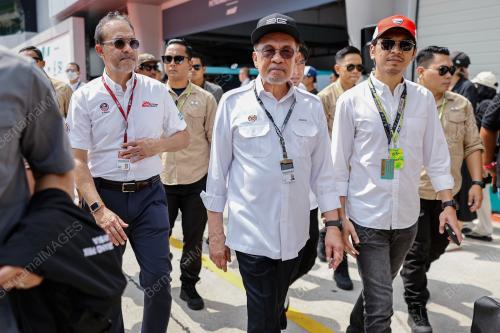 DATUK SERI ANWAR IBRAHIM