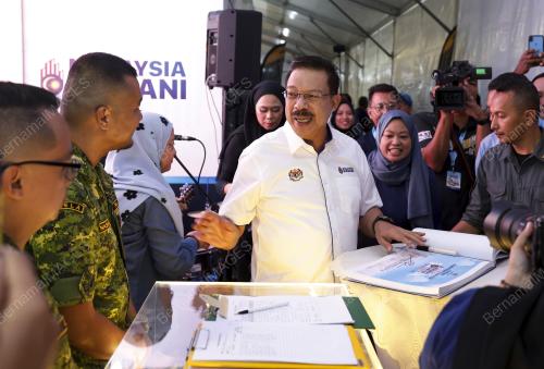 TAN SRI MOHD ZUKI ALI