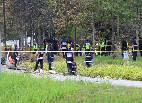 NAHAS PESAWAT TERHEMPAS DI ELMINA SHAH ALAM