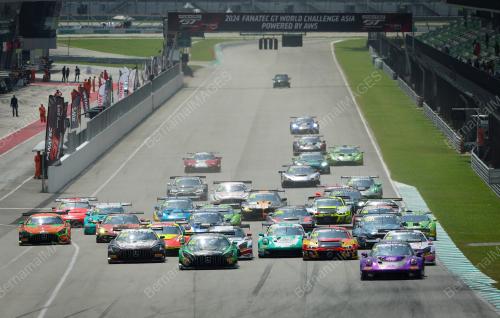 TRIPLE EIGHT JOHOR MOTORSPORTS RACINY (JMR)