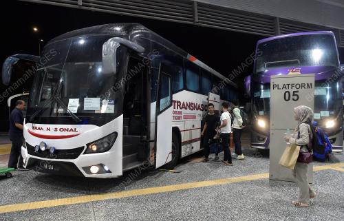 TINJAUAN WARGA KOTA PULANG KE KAMPUNG