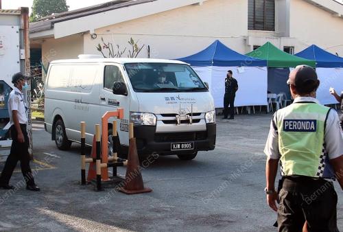 NAHAS PESAWAT BK 160 GABRIEL