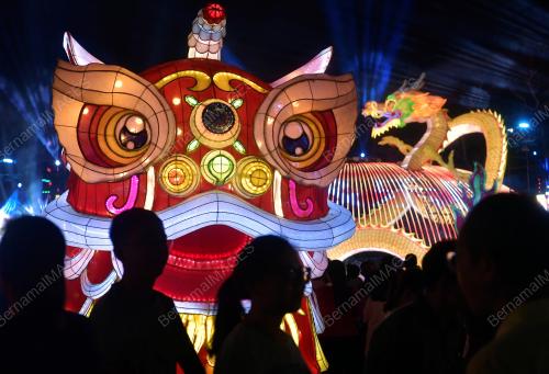 PESTA TANGLUNG DAN LAMPU CNY 2024