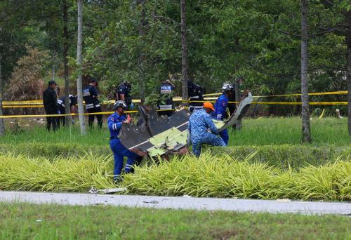 NAHAS PESAWAT TERHEMPAS DI ELMINA SHAH ALAM