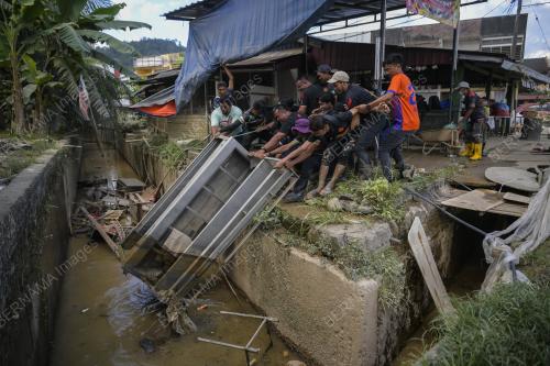 TINJAUAN PASCA BANJIR DI HULU LANGAT
