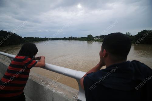 KEADAAN AIR DI SUNGAI KLANG