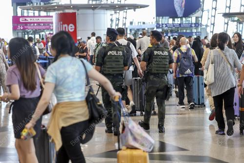 PDRM TINGKAT KAWALAN KESELAMATAN DI KLIA