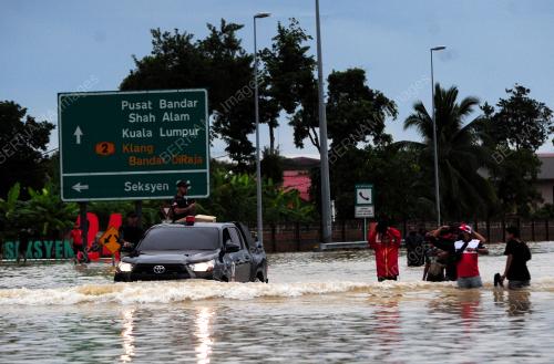 KEADAAN AIR DI SUNGAI KLANG
