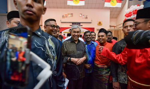 DATUK SERI DR. AHMAD ZAHID HAMIDI