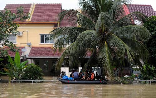 TINJAUAN KEADAAN BANJIR KILAT DI SHAH ALAM