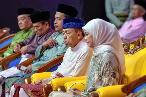 SULTAN SELANGOR SULTAN SHARAFUDDIN IDRIS SHAH