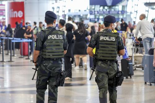 PDRM TINGKAT KAWALAN KESELAMATAN DI KLIA