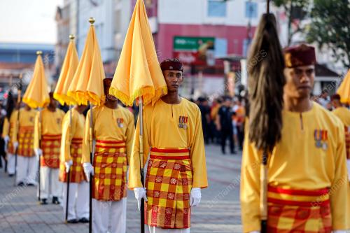 ISTIADAT PERNIKAHAN DIRAJA RMS