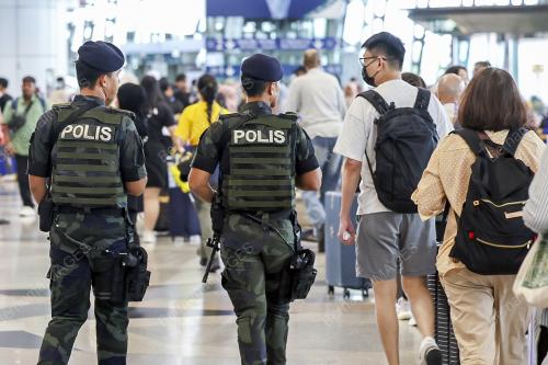 PDRM TINGKAT KAWALAN KESELAMATAN DI KLIA