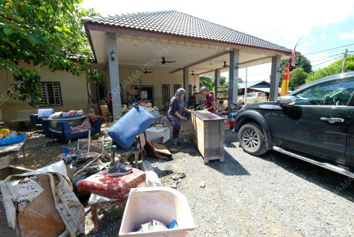 TINJAUAN BANJIR