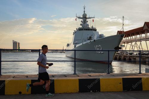 CHINA PLA NAVY SHIP ETG162