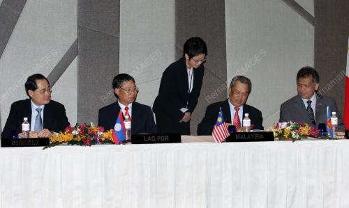 MUHYIDDIN YASSIN